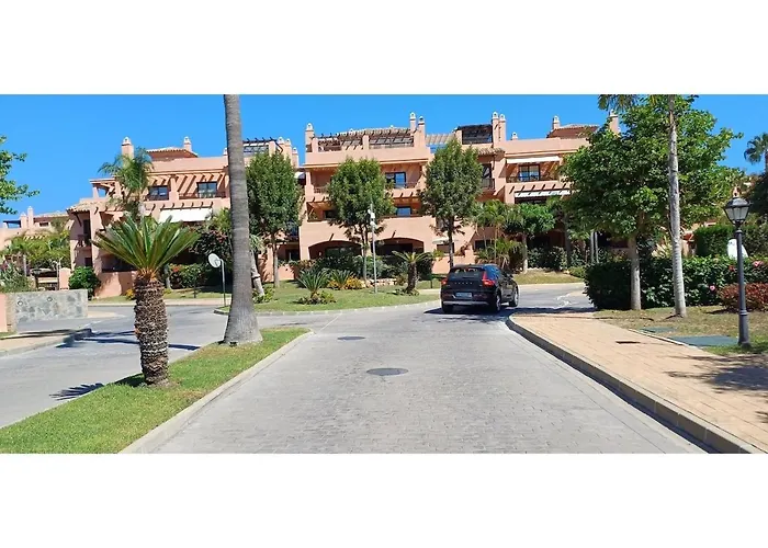 Sunbeach Hacienda Daire Estepona